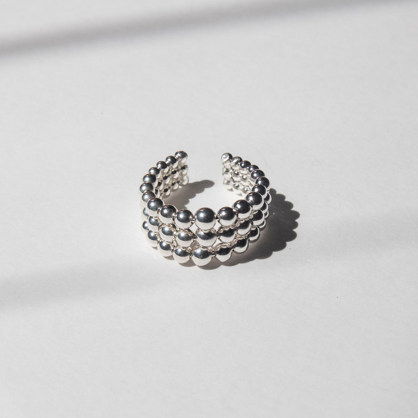 3 Line Ball Ring