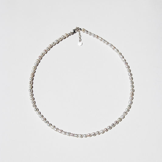 Oval Pearl Choker